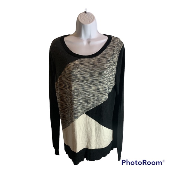 Mossimo Supply Co. Sweaters - Mossimo Womens Color Block Sweater Size Large Long Sleeved Knit Black Geometric